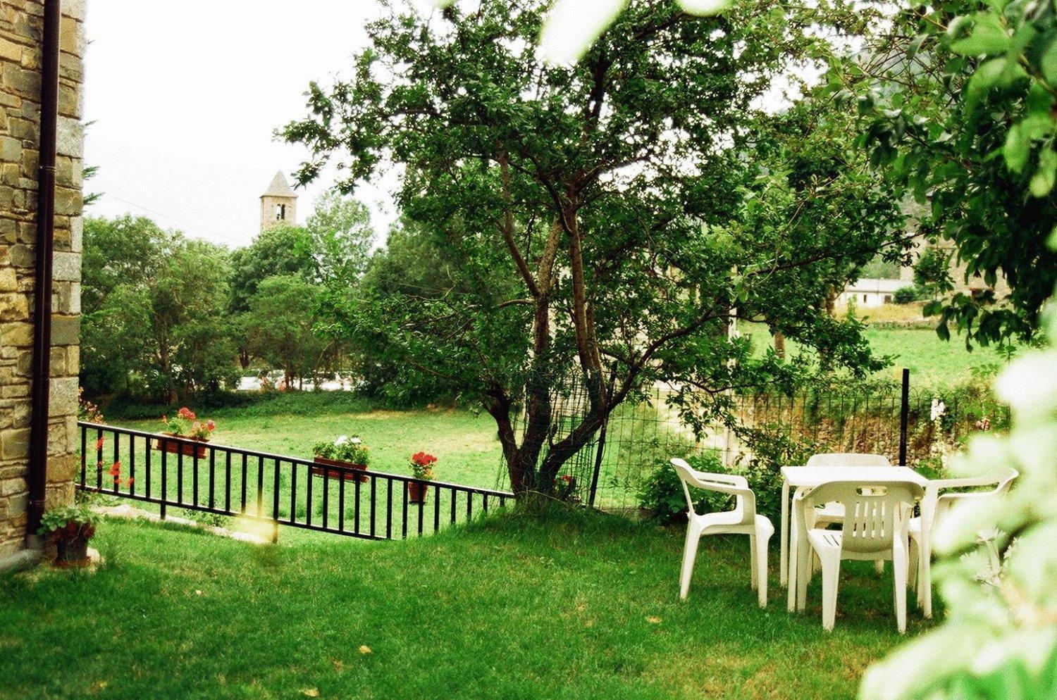 Hostal Pernalle Ерілл-ла-Валл Екстер'єр фото